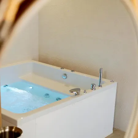 Liconti Exclusive Pensjonat 4*
